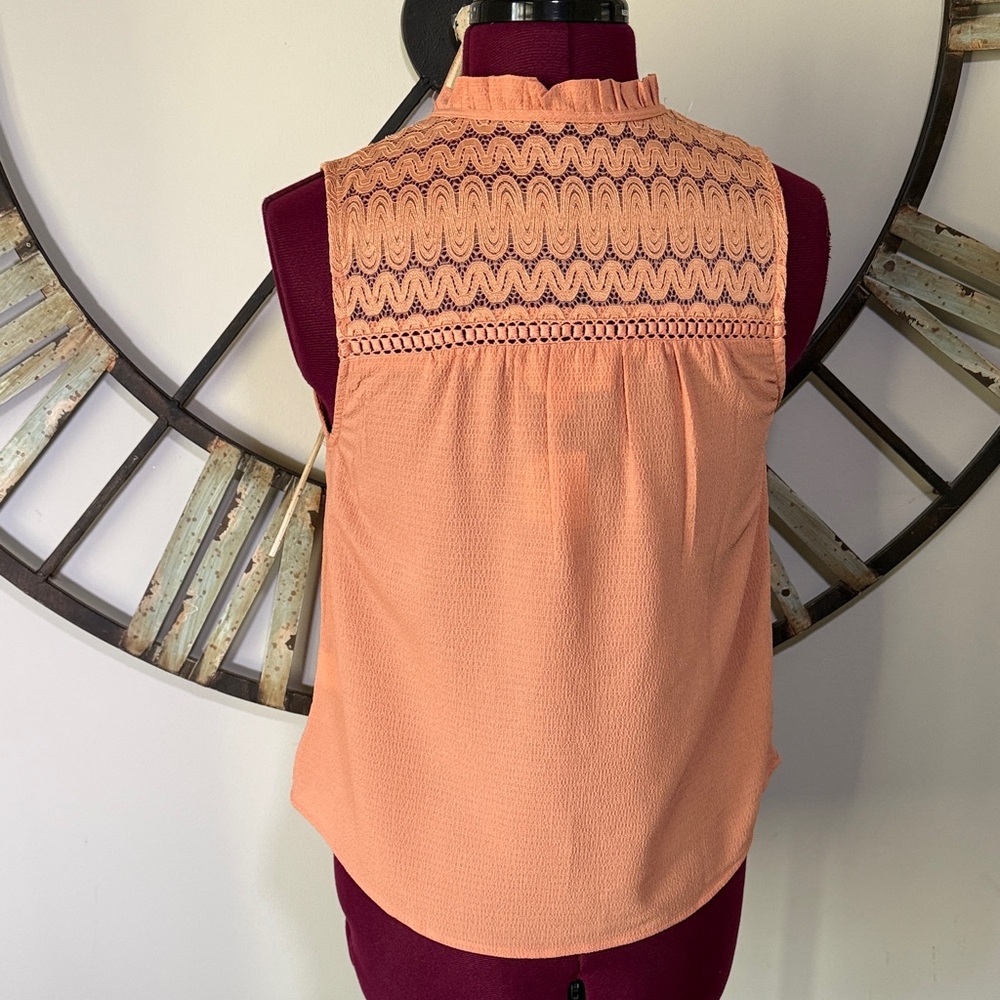 Sweet Wanderer Peach Lace Detail Top - Picture 5 of 10